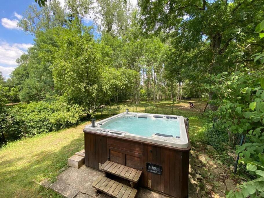 Magnifique Moulin Proche Chablis, Jacuzzi Et Riviere Annay-sur-Serein Exterior foto