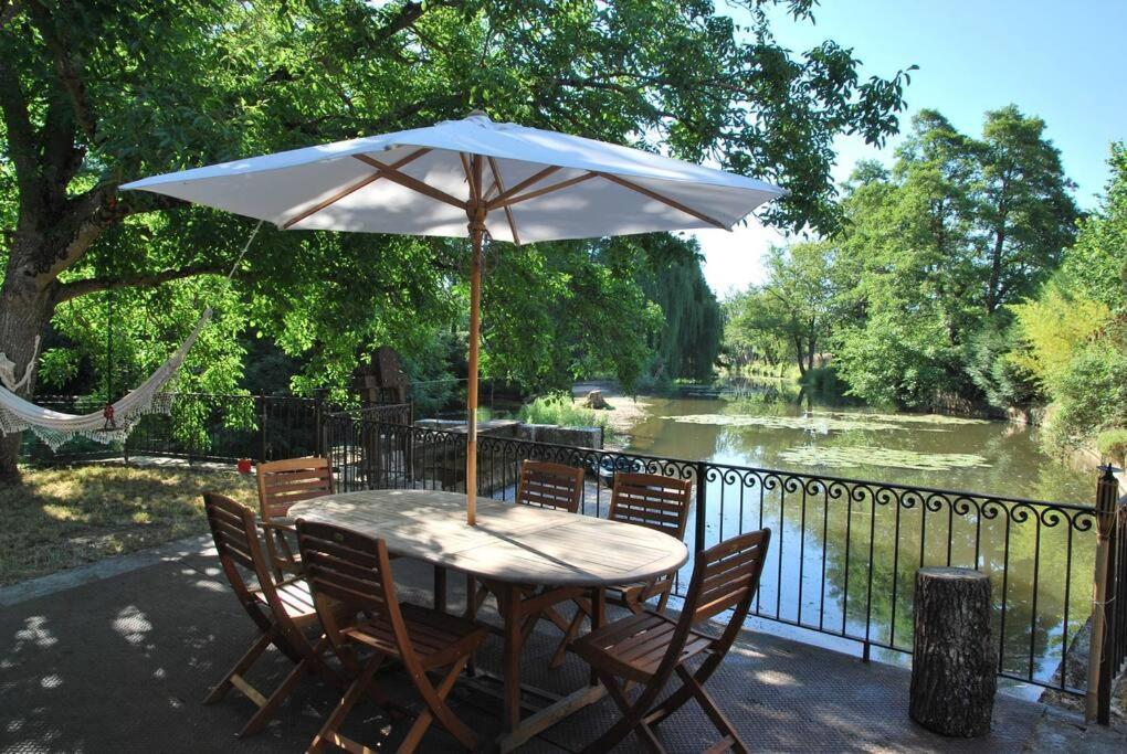 Magnifique Moulin Proche Chablis, Jacuzzi Et Riviere Annay-sur-Serein Exterior foto