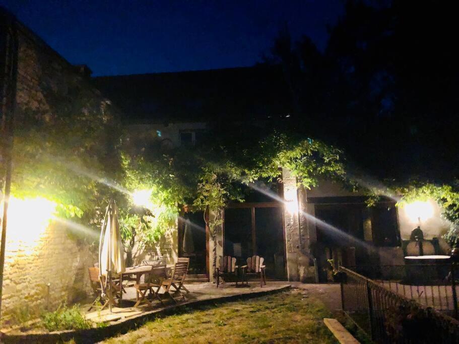 Magnifique Moulin Proche Chablis, Jacuzzi Et Riviere Annay-sur-Serein Exterior foto